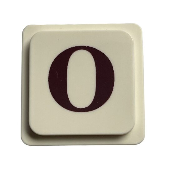 UpWords 3D Letter O Tile Replacement Stacking Word Game Piece 1988 Edition u Vin - Picture 1 of 2